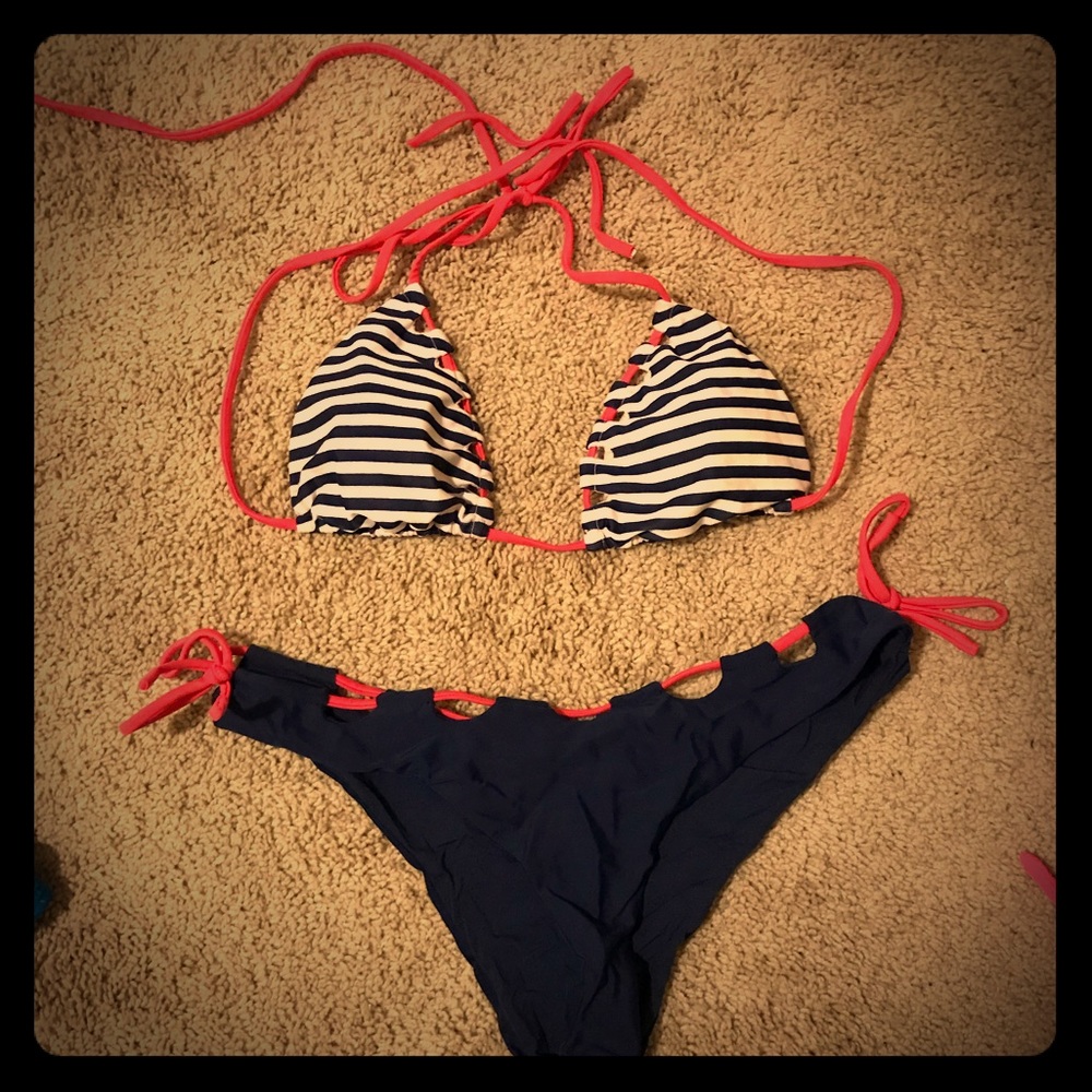 Swim suit