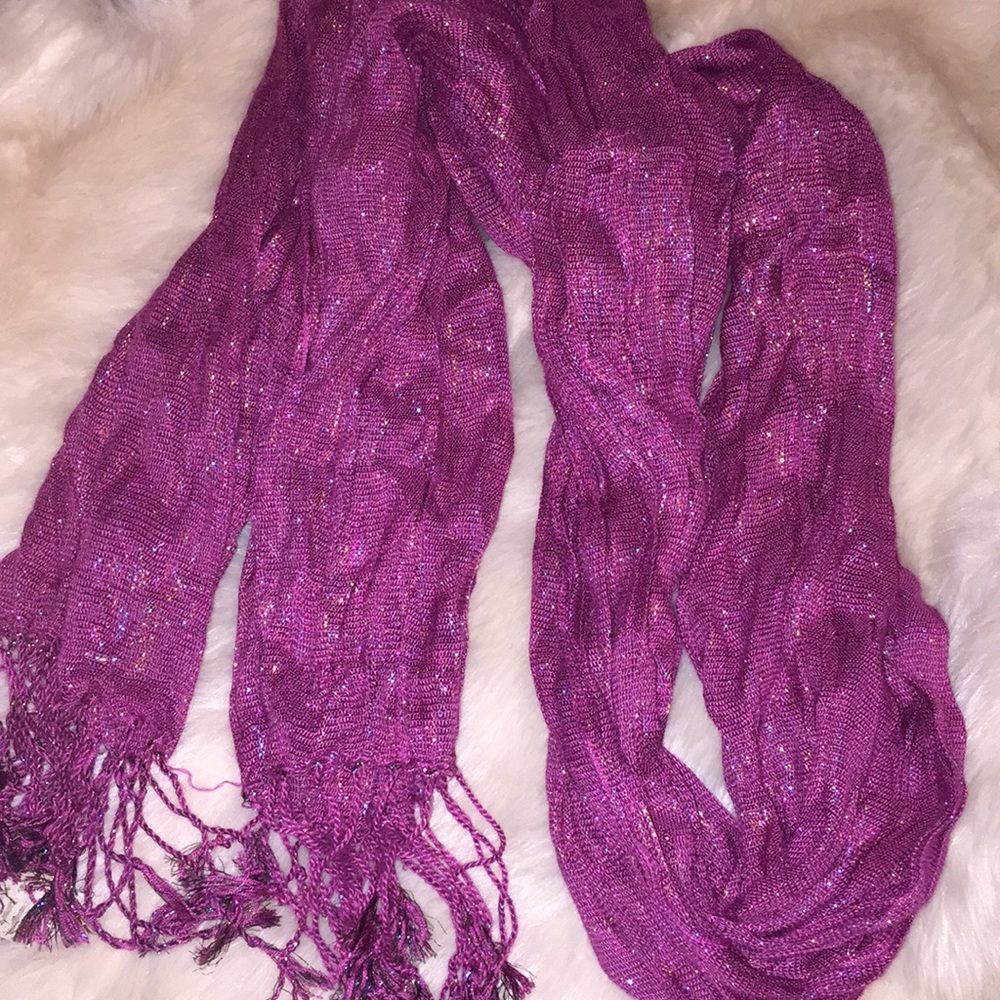 Charming Charlie scarf