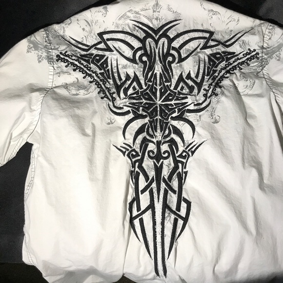 Shirt - Picture 1 of 3