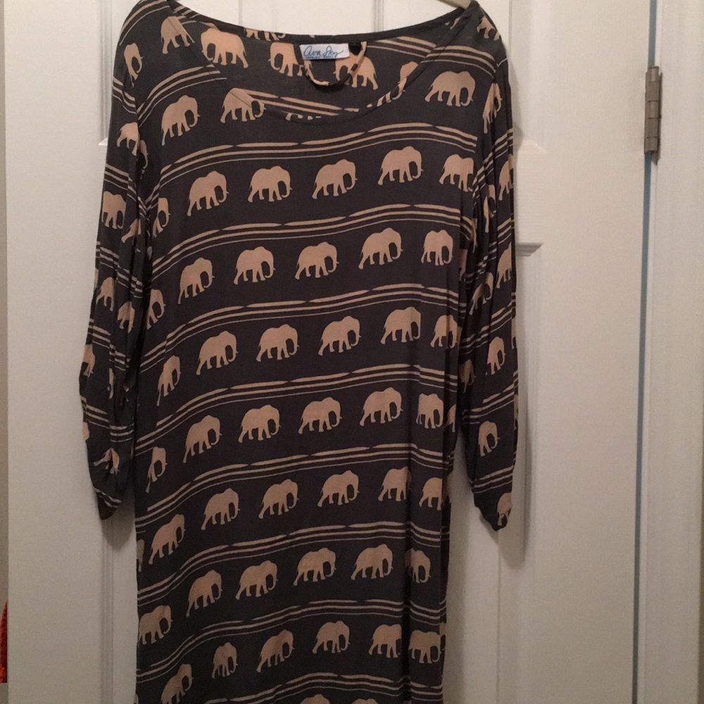 Ava Sky 3/4 sleeve dress