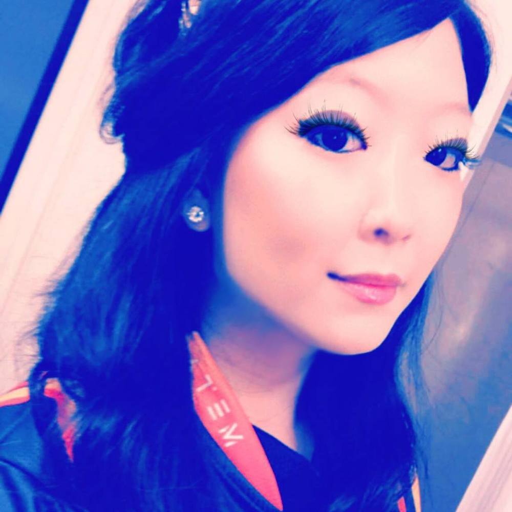 Meet your Posher, Emily