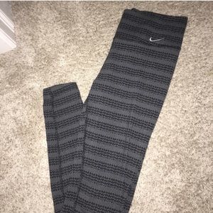 Nike Dri Fit Leggings high waisted