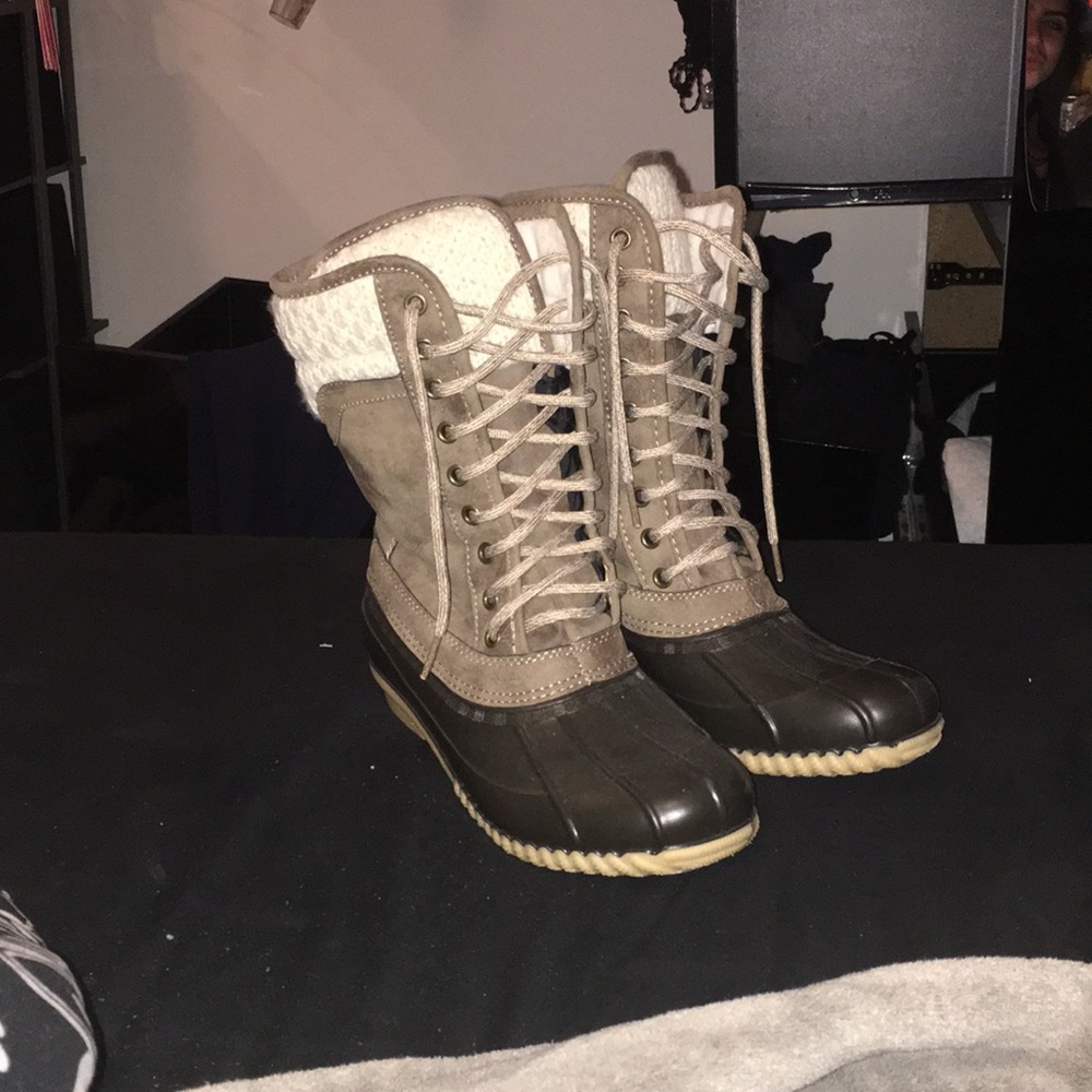 Duck boots.