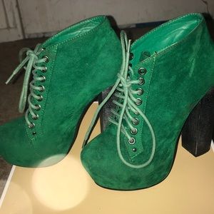 Green Platform heel boots 😎👠