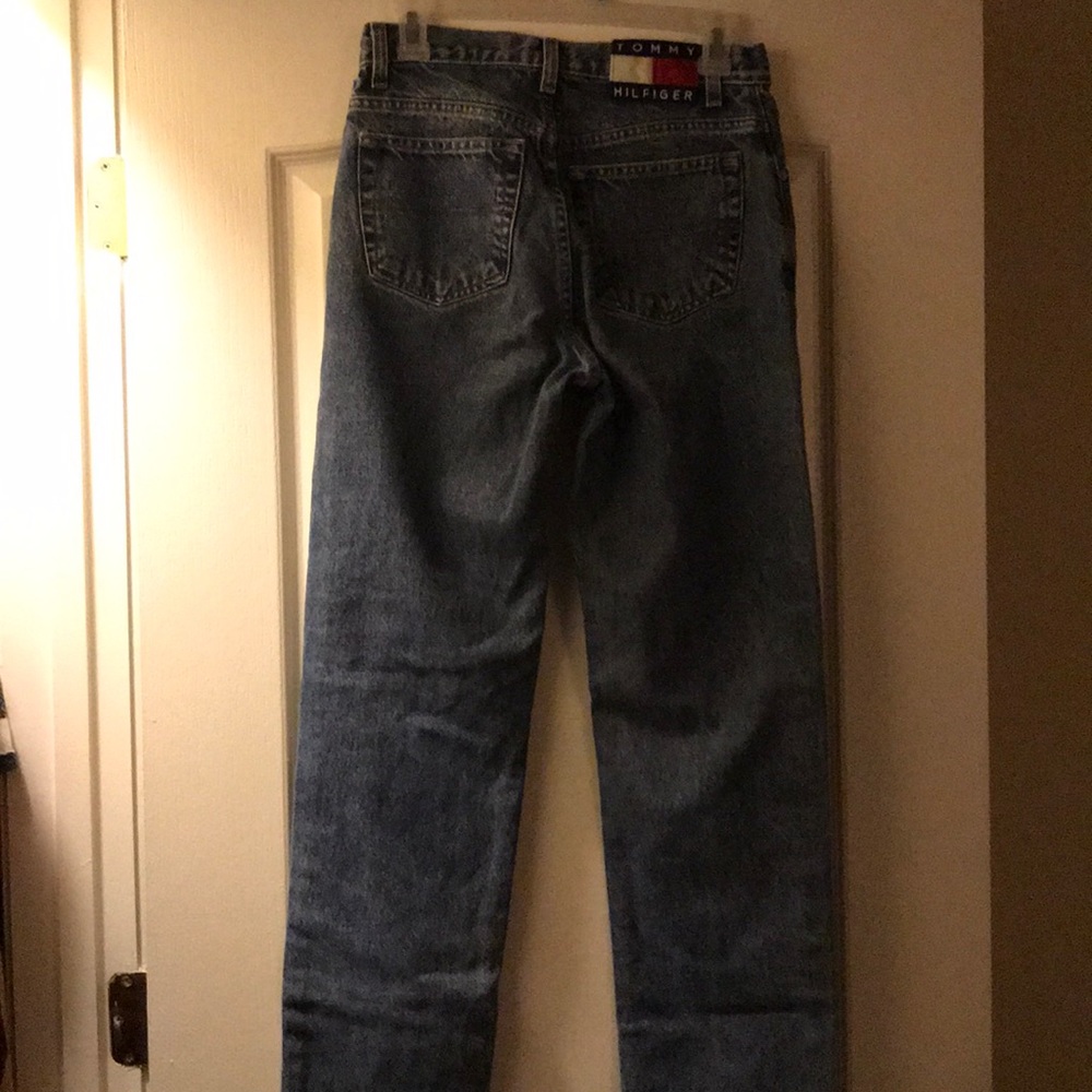 TOMMY HILFIGER JEANS