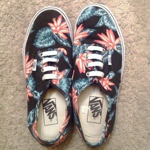 🌴 Tropical Print Vans (Size 7) 🌴