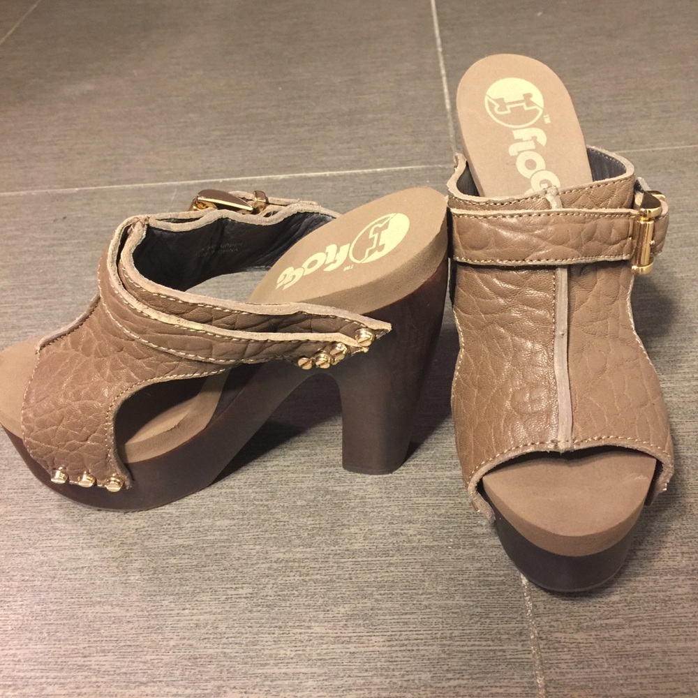 Brown leather wood clog heel flogg