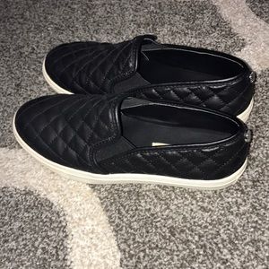 Steve Madden black sneakers