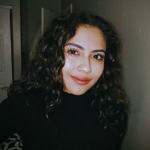 Meet your Posher, Leslie