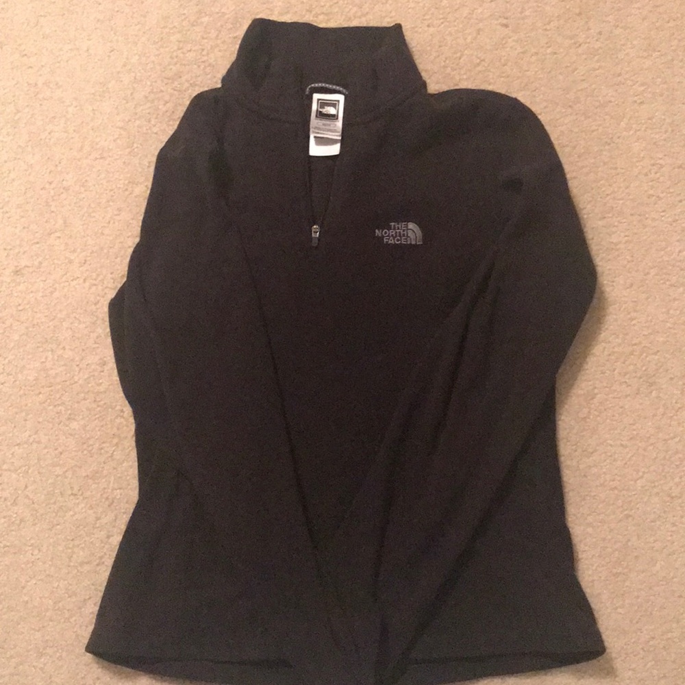 North face quarter zip! Perfect condition!