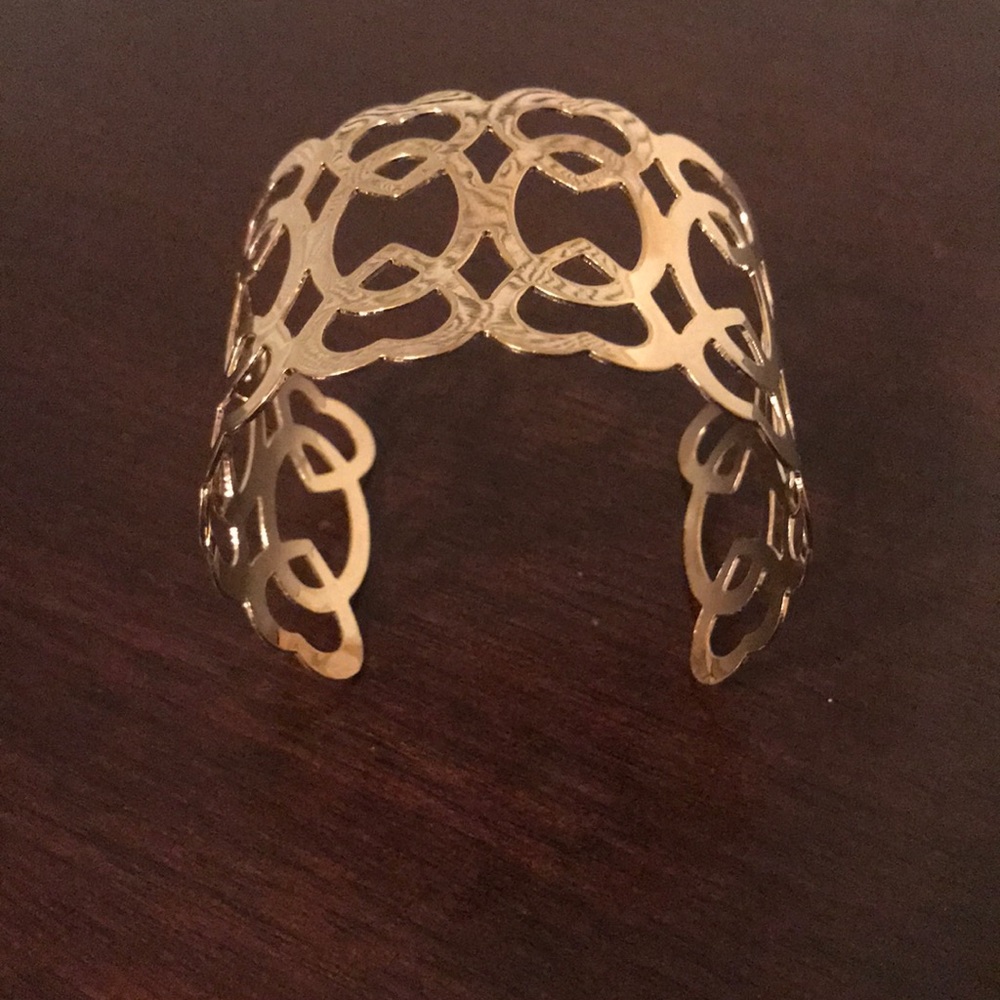 Adjustable Open Heart Hollow Gold-Tone Bracelet