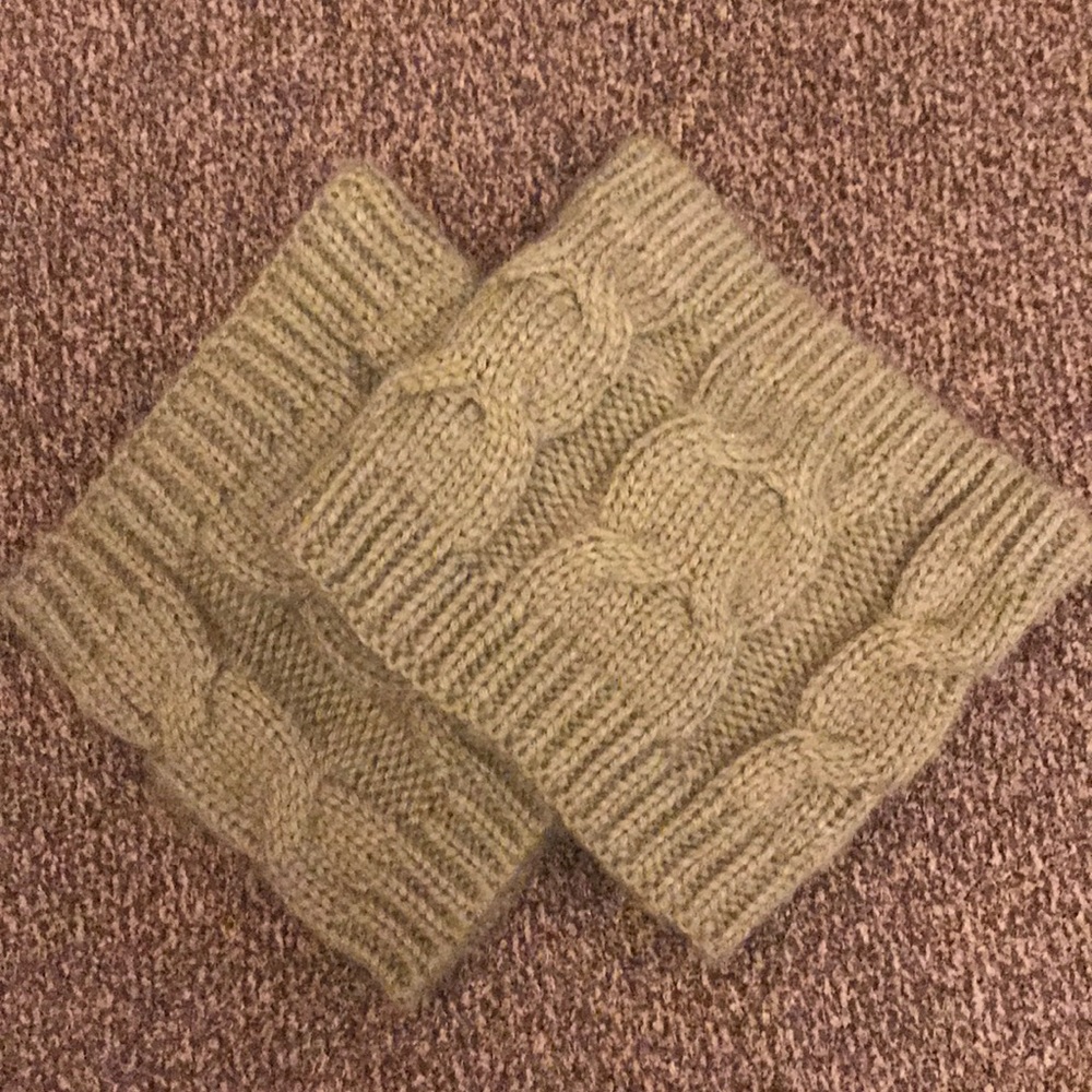 Olive Boot Calf Socks