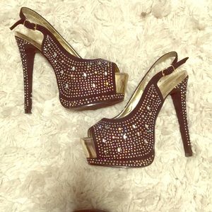 Bling stilleto pumps