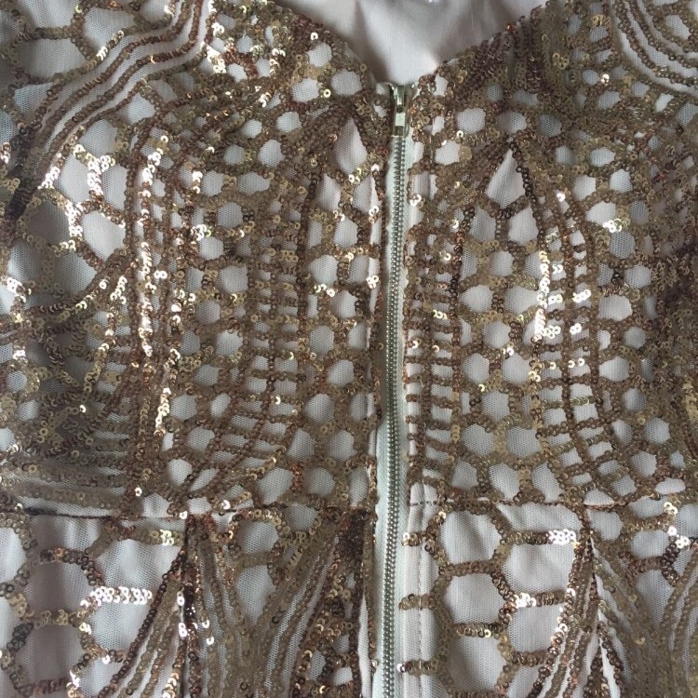 Dress - Picture 5 of 6