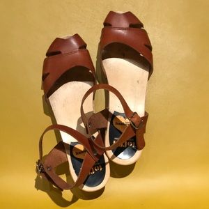 Swedish hasbeen platform clog