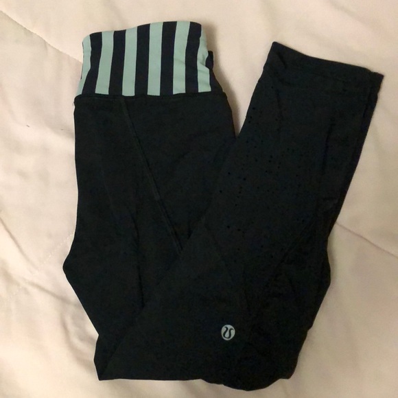 Lululemon leggings - Picture 1 of 3