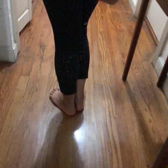 Lululemon leggings - Picture 2 of 3
