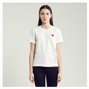 PLAY Commes Des Garcons heart Tee