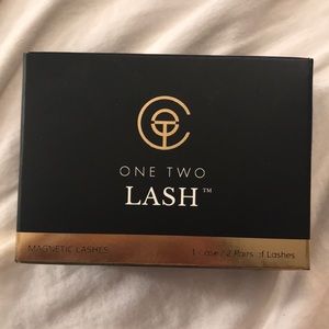 One two lash magnetic lashes