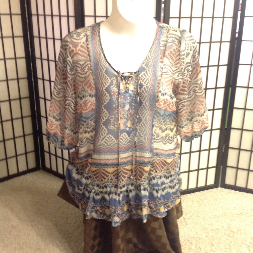 Unity sheer World wear XLong sleeve