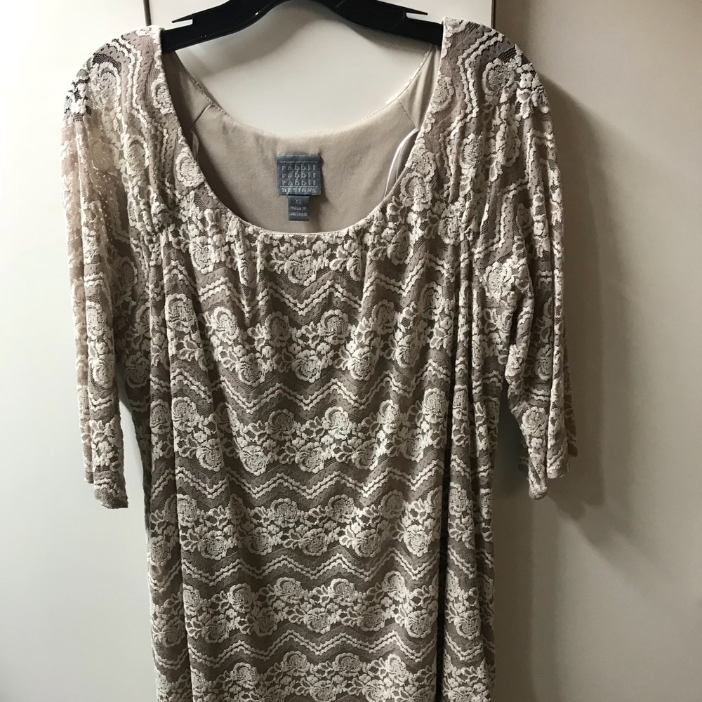 EUC Lace overlay taupe dress