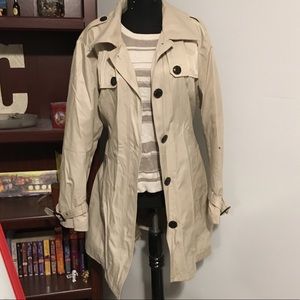 Michael Kors Tranch Coat size XL