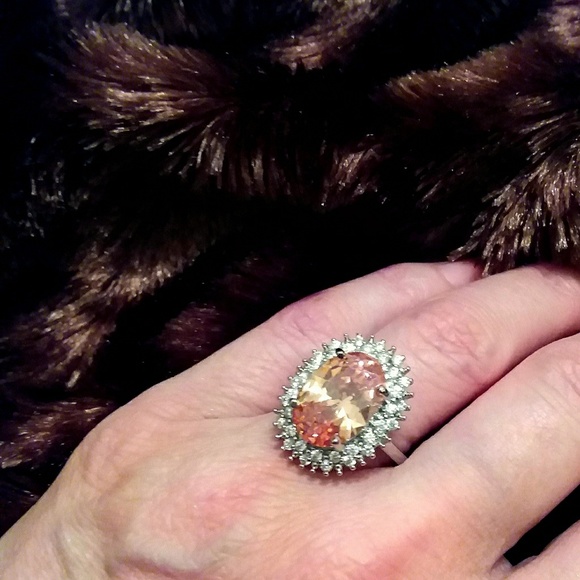 🎀7 CT OVAL MORGANITE W/WH SAPPHIRES🎀 SZ 7.5 - Picture 3 of 3