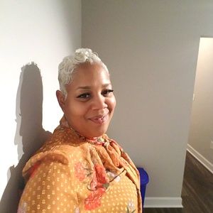 Meet your Posher, Jeneen