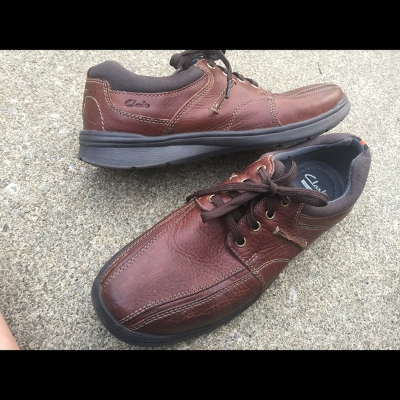 Men\'s Clarks Brown Leather Oxfords Size 9.5M EUC