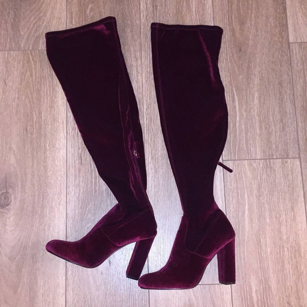 Steve Madden Velvet Emotions Boots