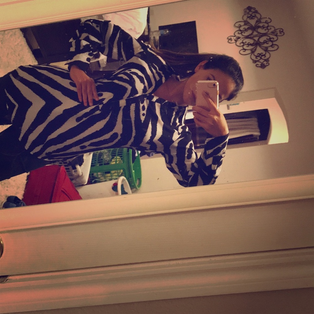 New York and company zebra blouse