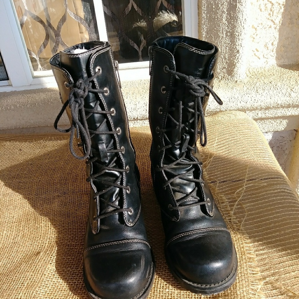 Women's Harley Davidson 7 medium boots
