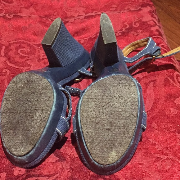 Antonio Melani heels - Picture 3 of 5