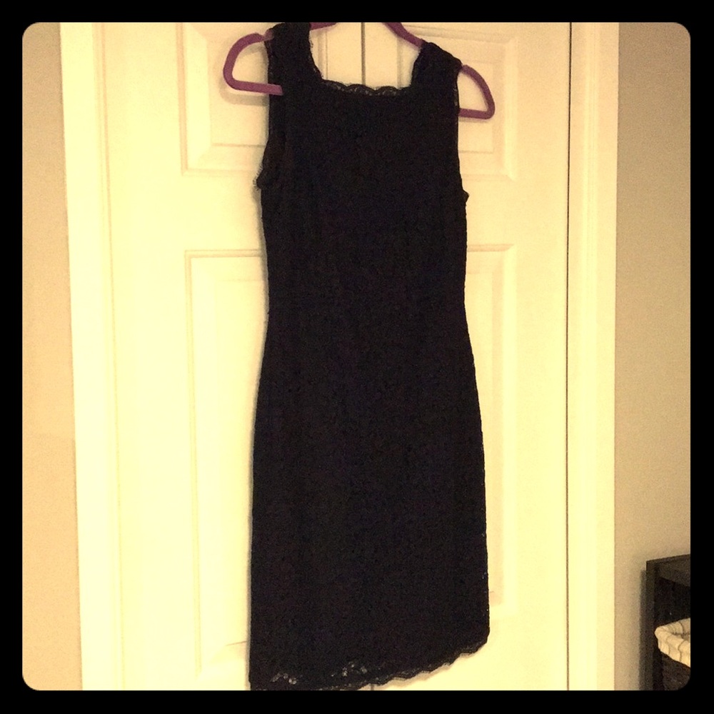 Navy lace dress with zippered back! Size 6