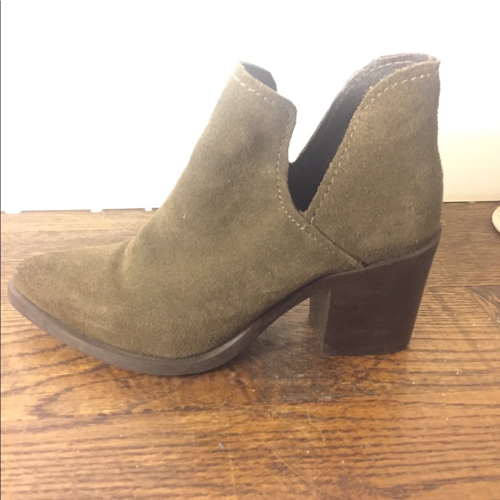Steve Madden booties