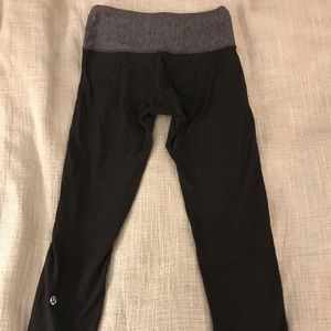 Lululemon Wunder Under Reversible Crop Leggings