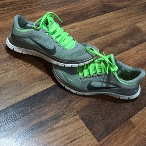 Women’s Nike Free’s 3.0