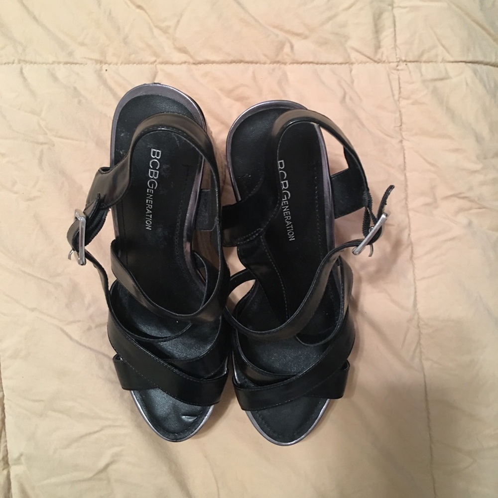 BCBGeneration wedge black new