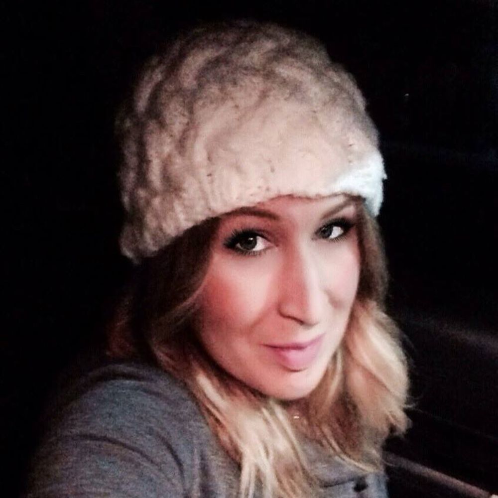 Meet your Posher, Christina