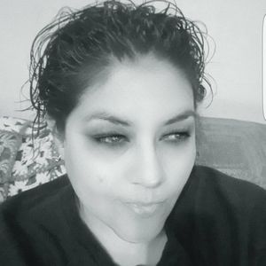 Meet your Posher, Alicia