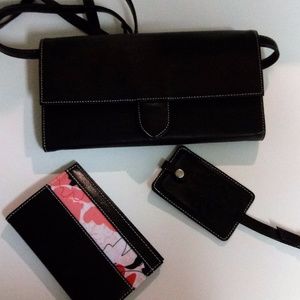 Mary Kay Travel Wallet/Purse, passport , luggage