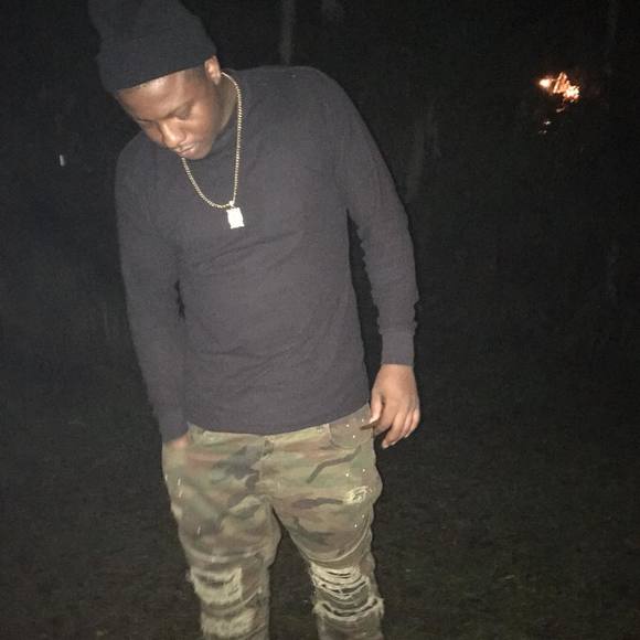 Meet your Posher, Brandon - Picture 1 of 1