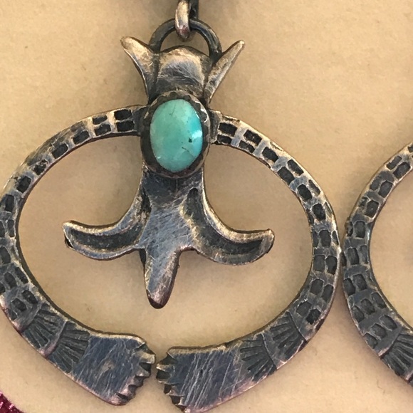 Santa Fe Kingman Turquoise & Silver - Picture 2 of 7