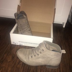 Steve Madden Tie Booties