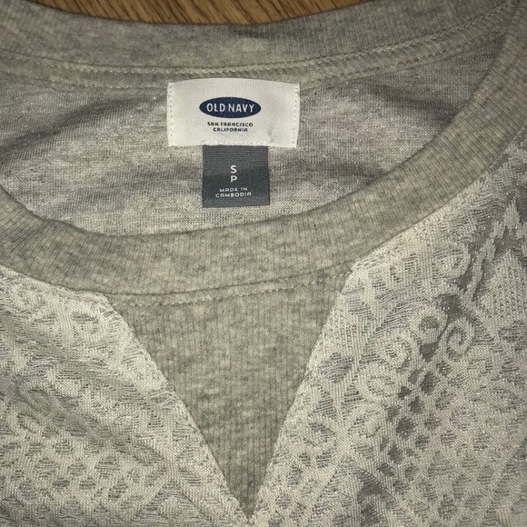 Old Navy Lace Print Shirt - Picture 3 of 4