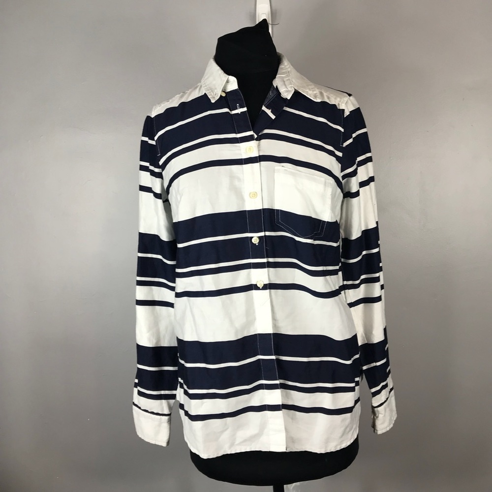 NWT Gap Stripes Button Down Shirt Size Xs