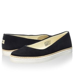 Women’s Kammi Black sneaker 8.5