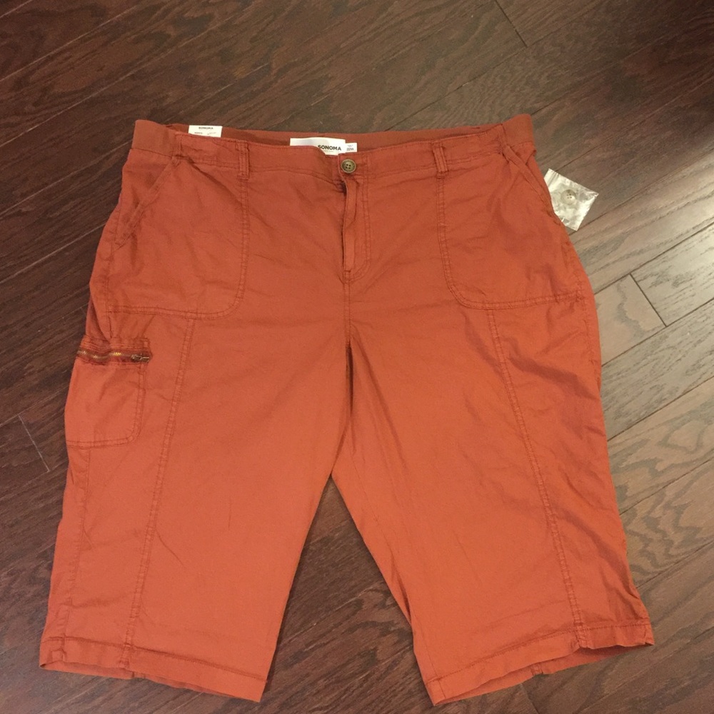 Plus Size SONOMA Cargo Skimmer Capris