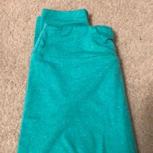 OS greenish Lula Roe leggings