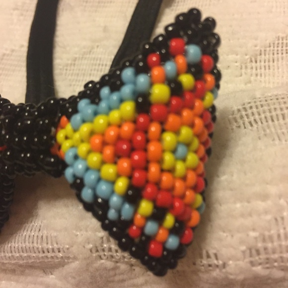 Lovely Handmade Beaded Hair band/Bow - Picture 5 of 8